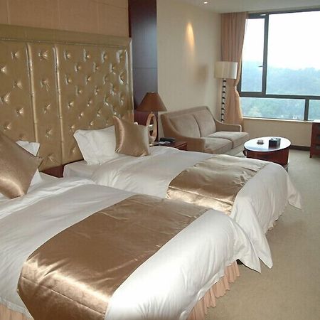 Yue Xiu Hotel Guangzhou Værelse billede