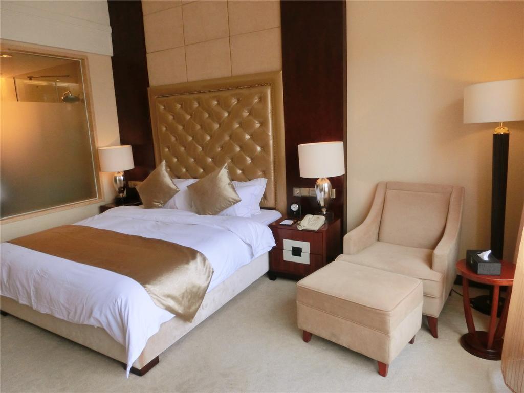 Yue Xiu Hotel Guangzhou Værelse billede
