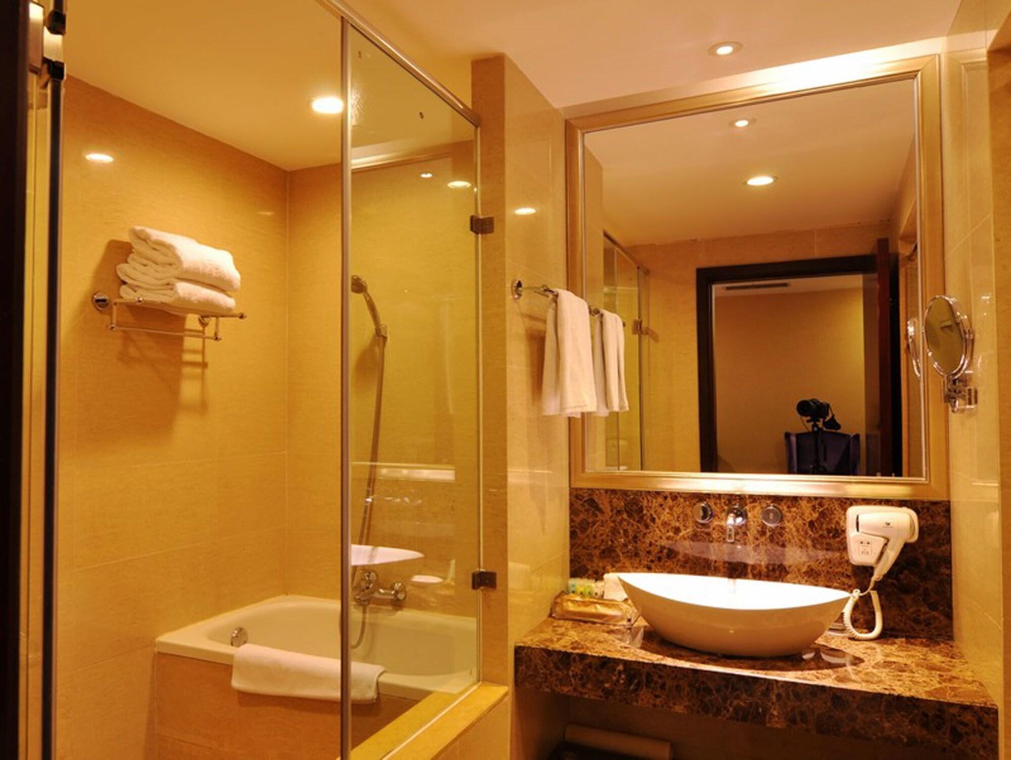 Yue Xiu Hotel Guangzhou Eksteriør billede