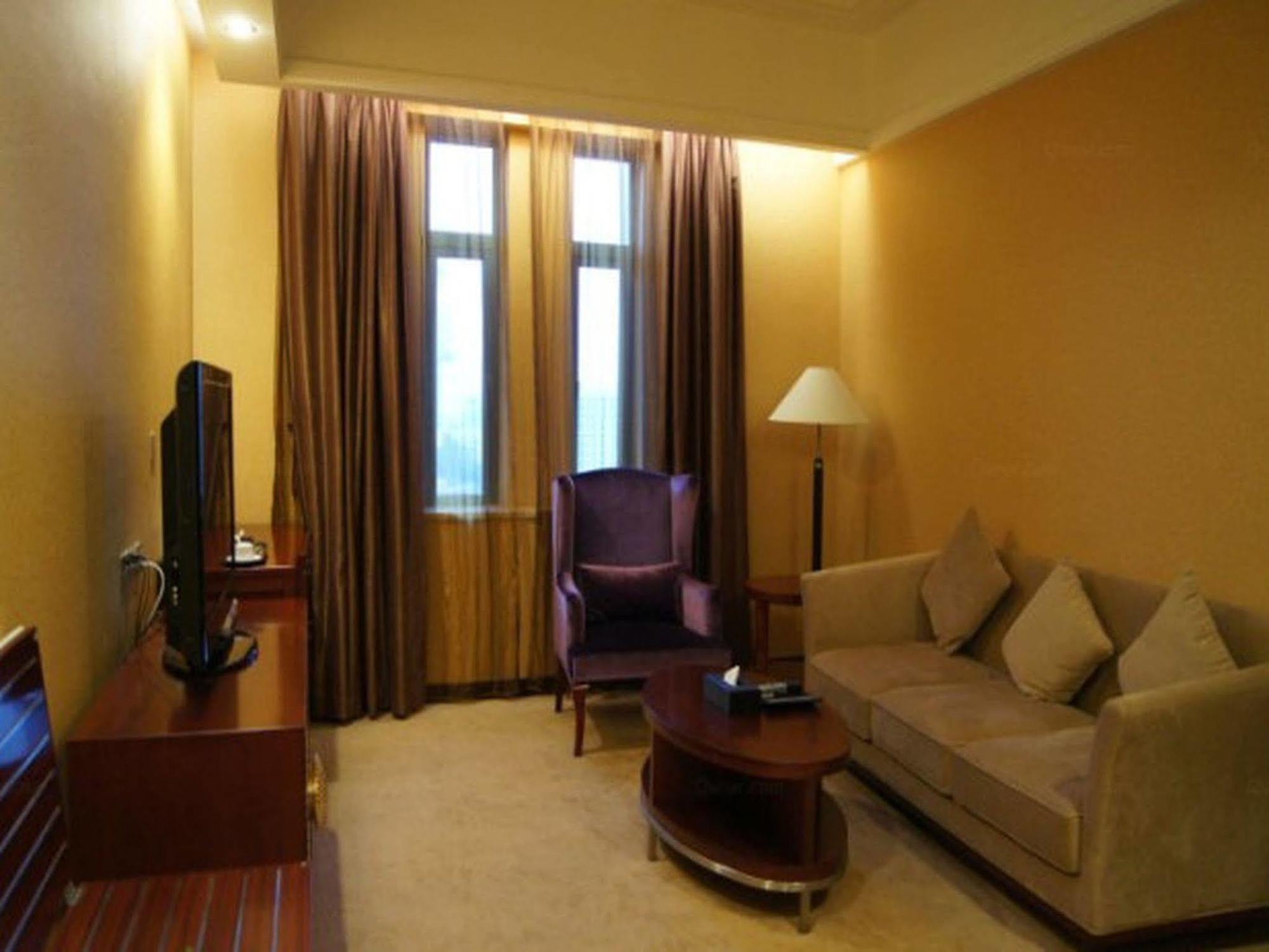 Yue Xiu Hotel Guangzhou Eksteriør billede